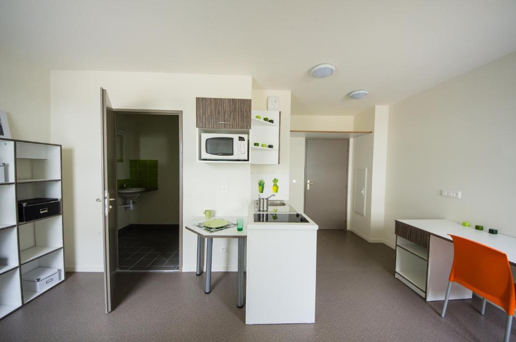 Aparthotel Apparteo 7 Jean Jaures 2*