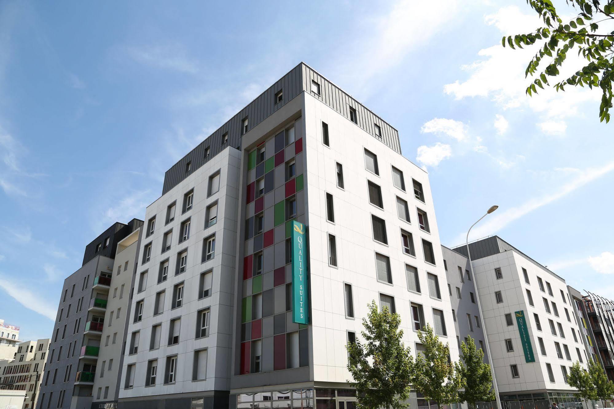 Apparteo 7 Jean Jaures Apartahotel 2*
